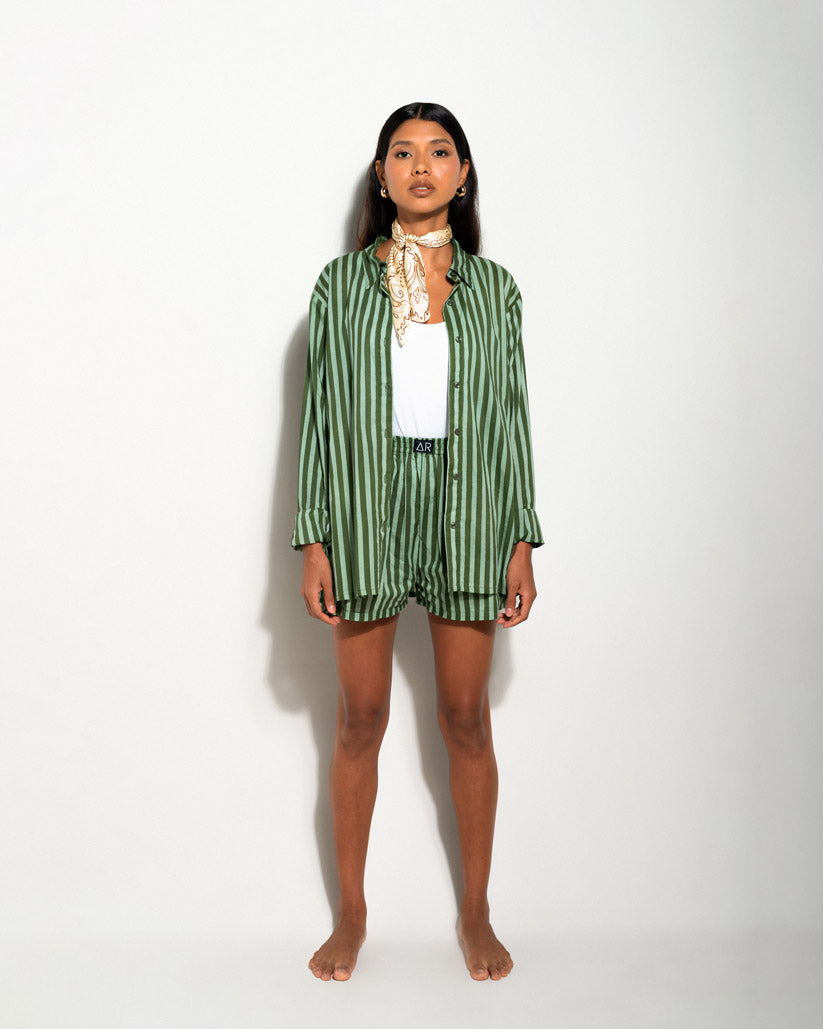 GREEN STRIPED PRINT MATCHING SET OUTFIT WITH SHIRT AND SHORTS